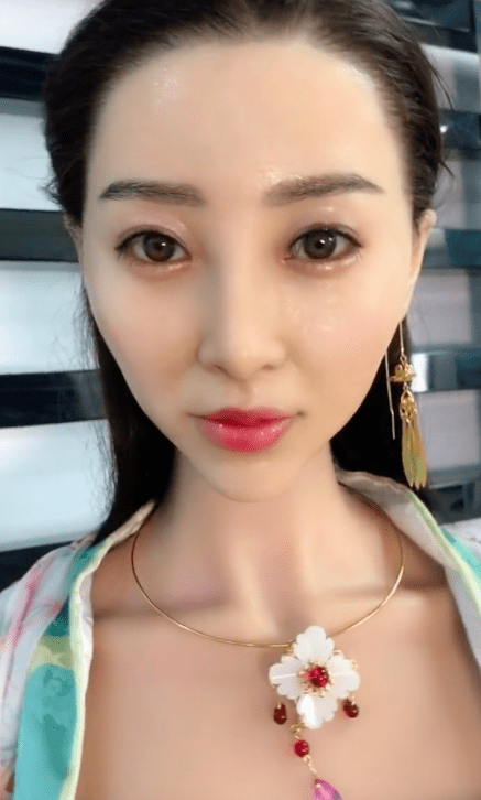 DS Doll Robotic Bowing Robot